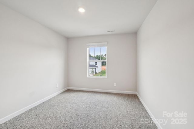 2073 Sunflower Circle, Newton, NC 28658