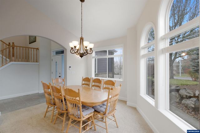 2697 Islander Av NW, Salem, OR 97304