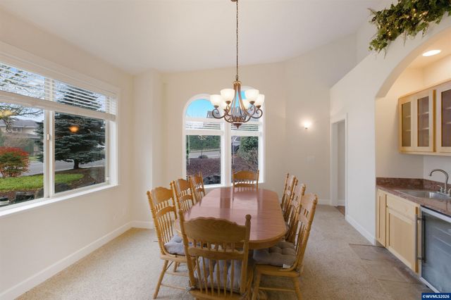 2697 Islander Av NW, Salem, OR 97304