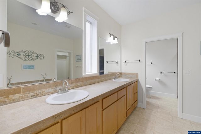 2697 Islander Av NW, Salem, OR 97304