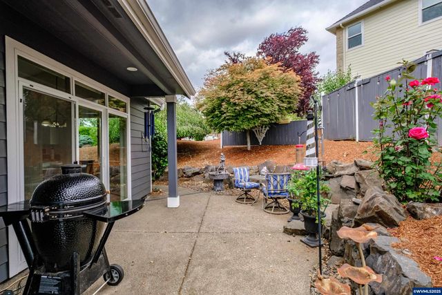 2697 Islander Av NW, Salem, OR 97304