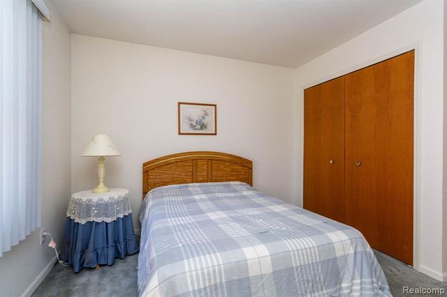 41837 King Edward Court, Clinton Township, MI 48038