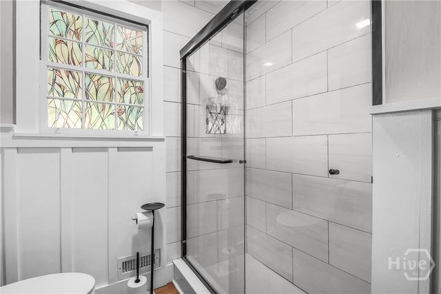 712 Columbus Drive, Savannah, GA 31405