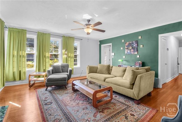 712 Columbus Drive, Savannah, GA 31405