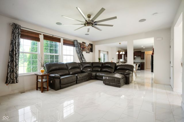 6536 Wedgeport Lane, Indianapolis, IN 46259