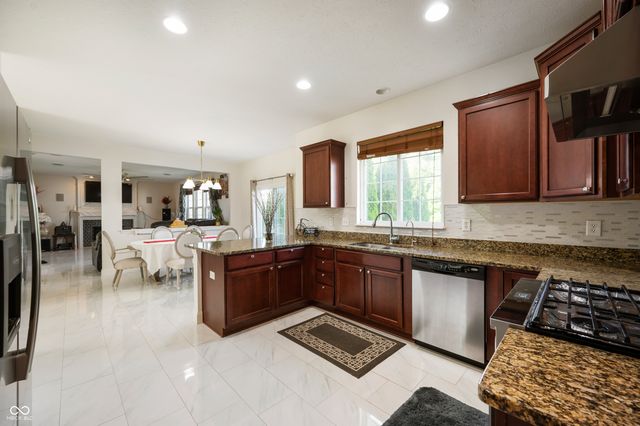 6536 Wedgeport Lane, Indianapolis, IN 46259