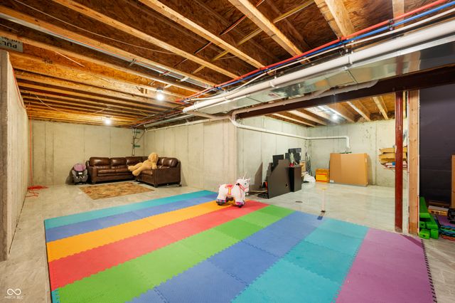 6536 Wedgeport Lane, Indianapolis, IN 46259