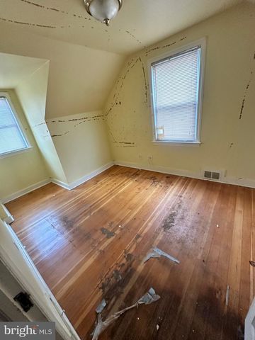 48 REDWOOD AVE, Hamilton, NJ 08610