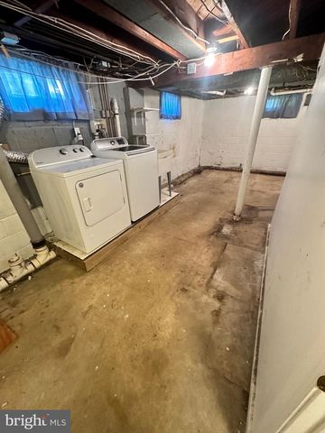 48 REDWOOD AVE, Hamilton, NJ 08610