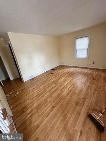 48 REDWOOD AVE, Hamilton, NJ 08610
