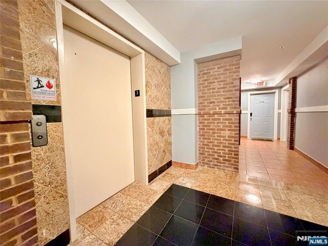 135 38th Street 701, Union City, NJ 07087