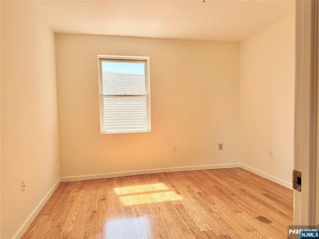 135 38th Street 701, Union City, NJ 07087