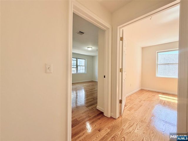 135 38th Street 701, Union City, NJ 07087