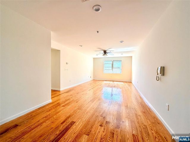 135 38th Street 701, Union City, NJ 07087