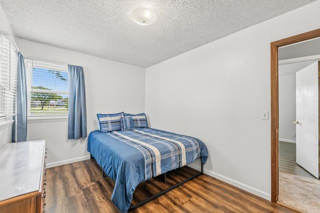 4317 N Gunnison St, Bel Aire, KS 67220