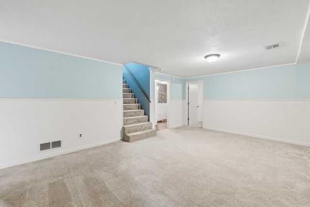 4317 N Gunnison St, Bel Aire, KS 67220
