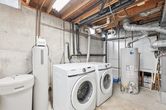4317 N Gunnison St, Bel Aire, KS 67220