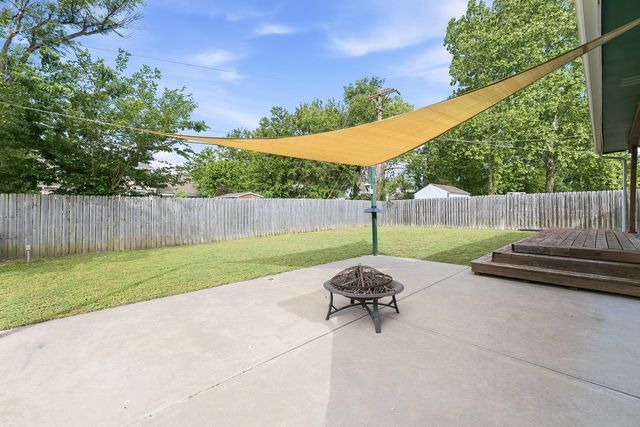 4317 N Gunnison St, Bel Aire, KS 67220