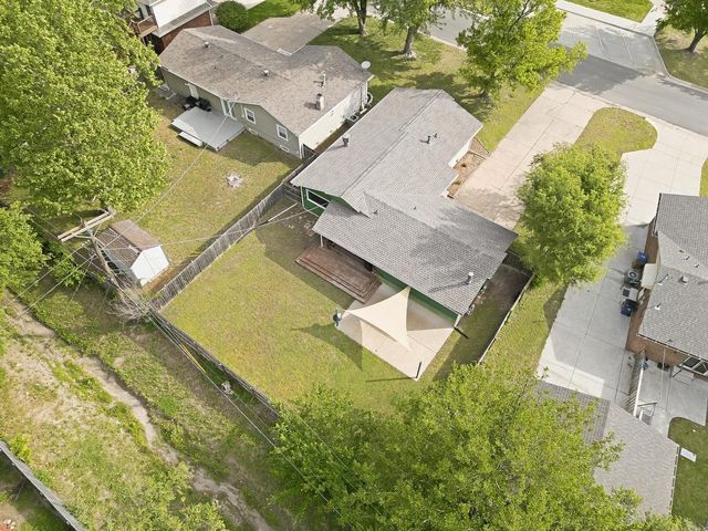 4317 N Gunnison St, Bel Aire, KS 67220