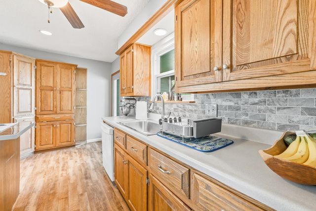 4317 N Gunnison St, Bel Aire, KS 67220