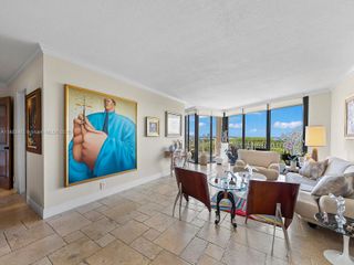 1000 Quayside Ter 706, Miami, FL 33138