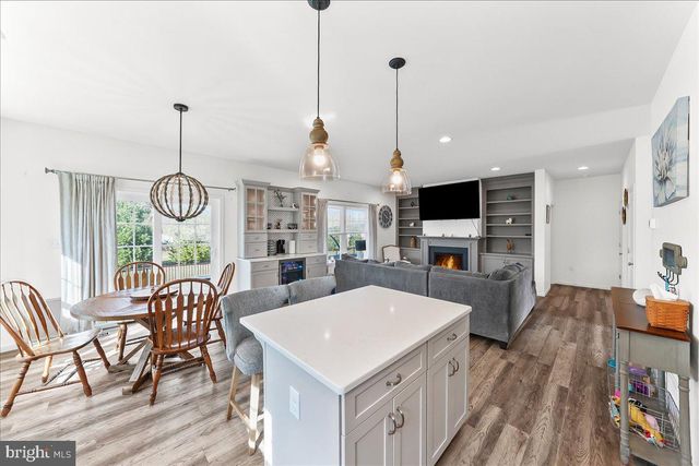 320 GREENWOOD DR, Oxford, PA 19363