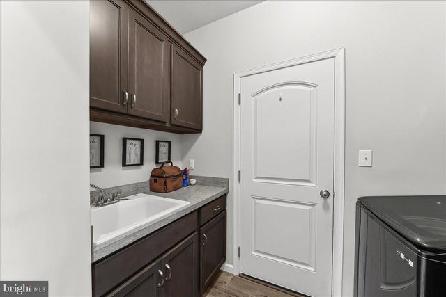 320 GREENWOOD DR, Oxford, PA 19363