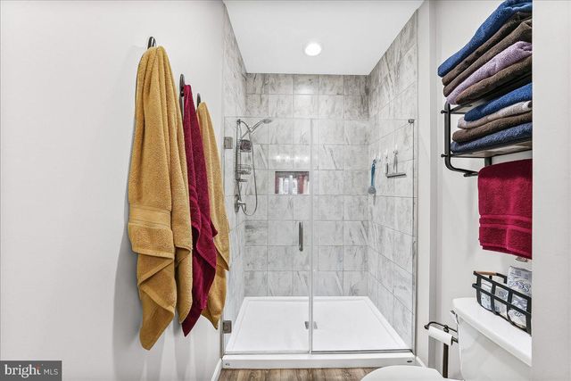 320 GREENWOOD DR, Oxford, PA 19363