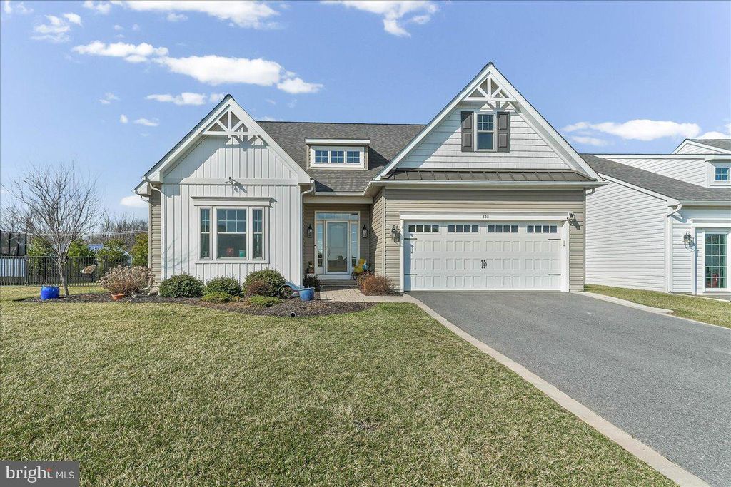 320 GREENWOOD DR, Oxford, PA 19363