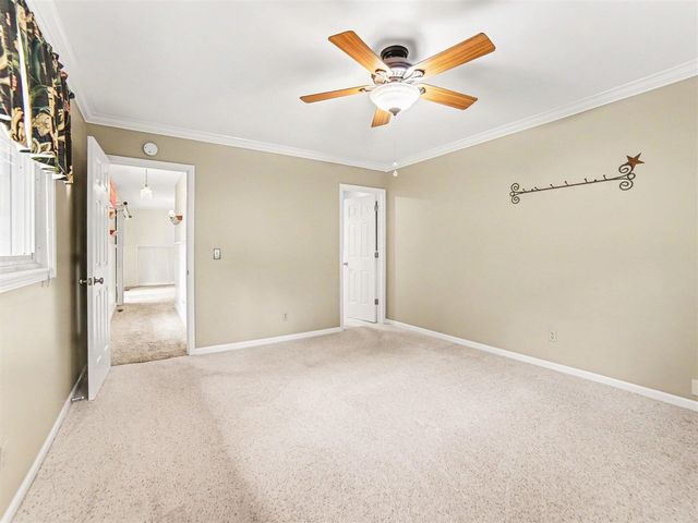 204 N Fruitport Road, Spring Lake, MI 49456