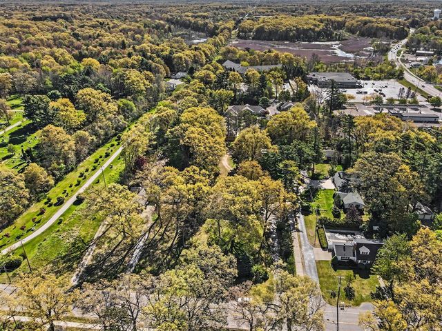204 N Fruitport Road, Spring Lake, MI 49456