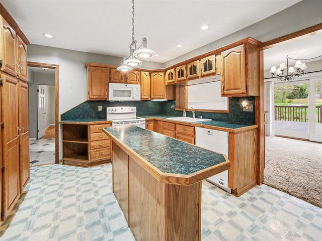 204 N Fruitport Road, Spring Lake, MI 49456