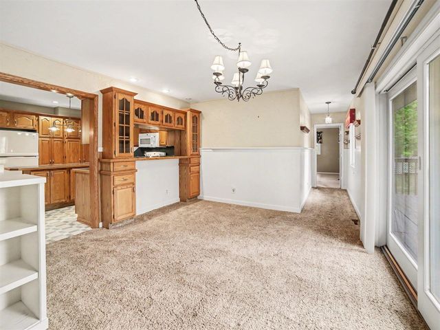 204 N Fruitport Road, Spring Lake, MI 49456