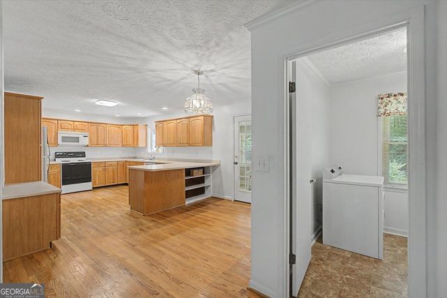 596 Morningside Drive, Hiram, GA 30141