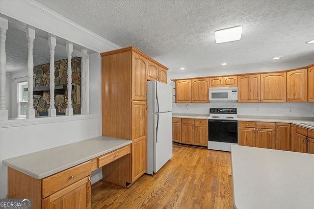 596 Morningside Drive, Hiram, GA 30141