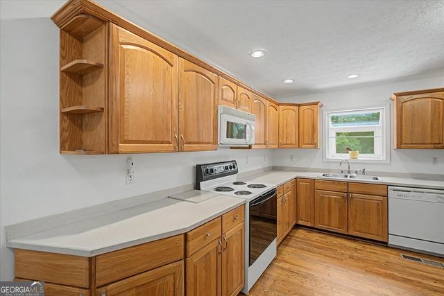 596 Morningside Drive, Hiram, GA 30141