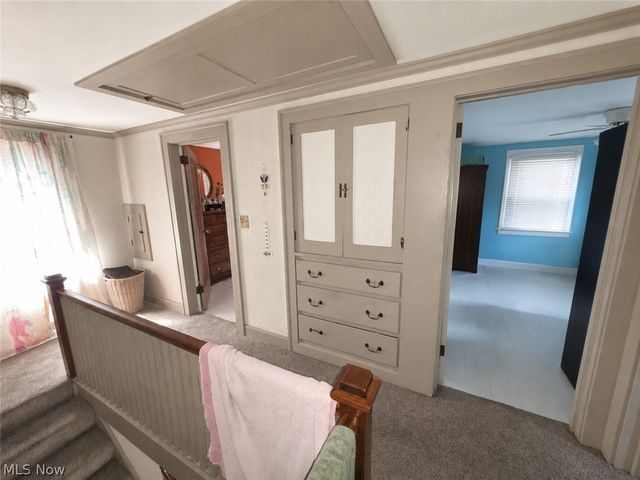 3064 Crescent Drive NE, Warren, OH 44483
