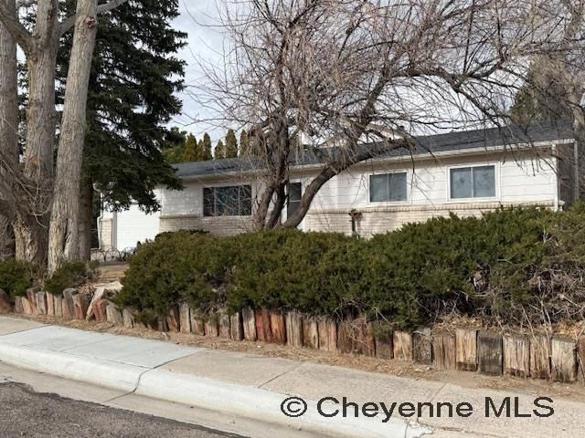 4400 EVERTON DR, Cheyenne, WY 82009