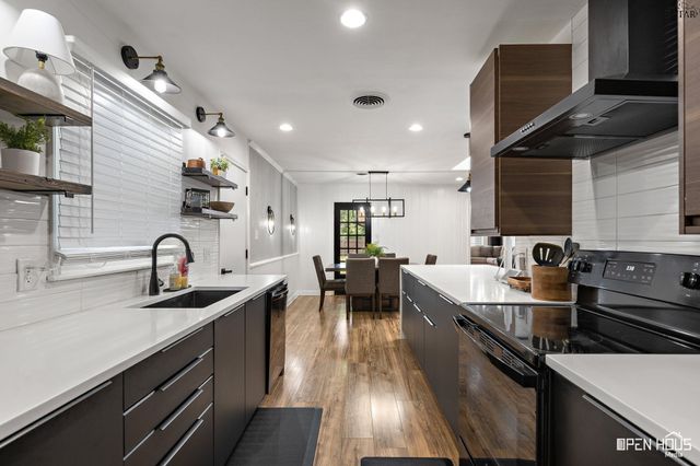 4517 WYNNWOOD DRIVE, Wichita County, TX 76308