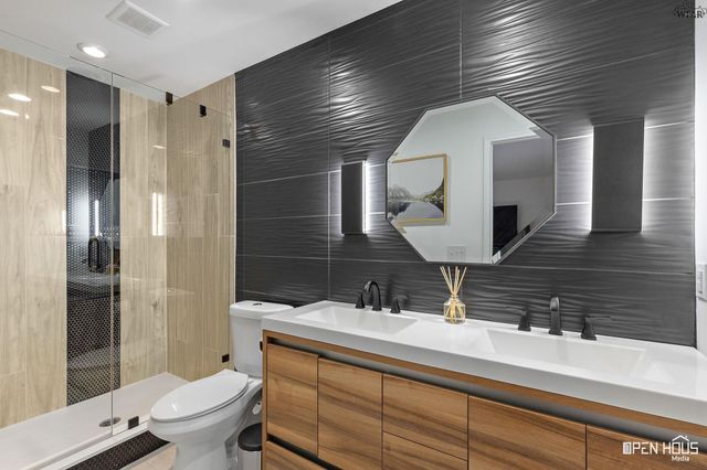 4517 WYNNWOOD DRIVE, Wichita County, TX 76308