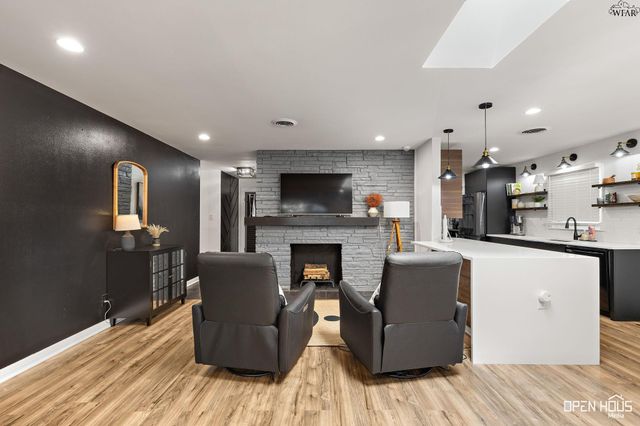 4517 WYNNWOOD DRIVE, Wichita County, TX 76308