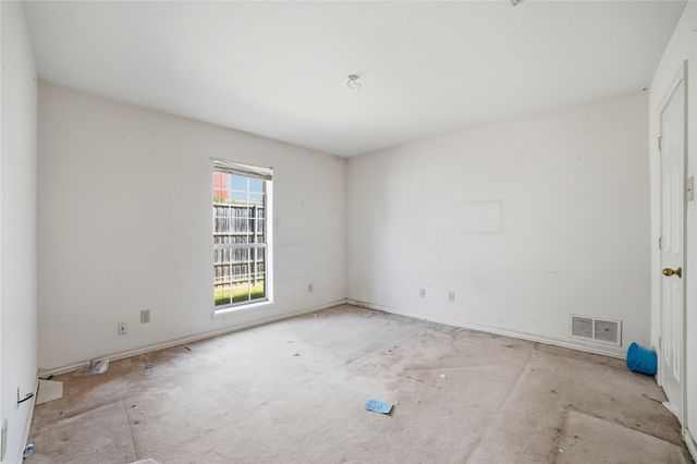 4104 Manorview Lane, Mesquite, TX 75150