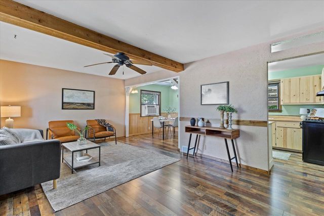 7846 W Green Tree ROAD, Milwaukee, WI 53223