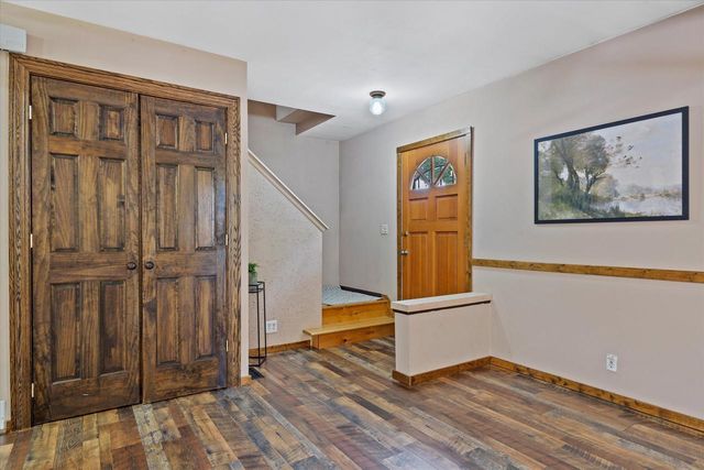 7846 W Green Tree ROAD, Milwaukee, WI 53223