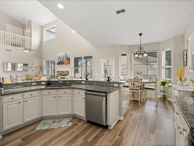 531 TERRACE COVE WAY, Orlando, FL 32828