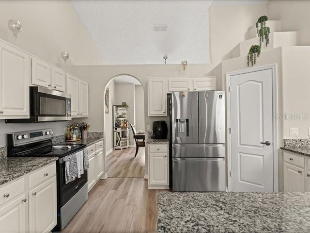 531 TERRACE COVE WAY, Orlando, FL 32828