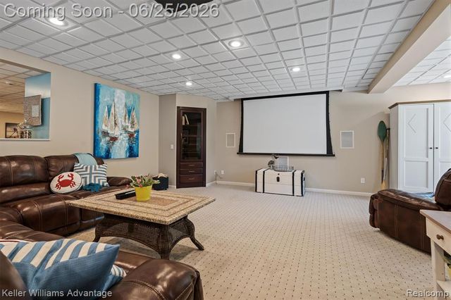 22878 Tree Top Court, South Lyon, MI 48178
