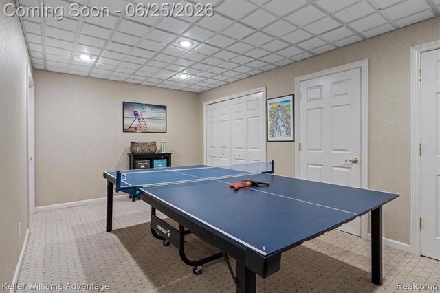 22878 Tree Top Court, South Lyon, MI 48178