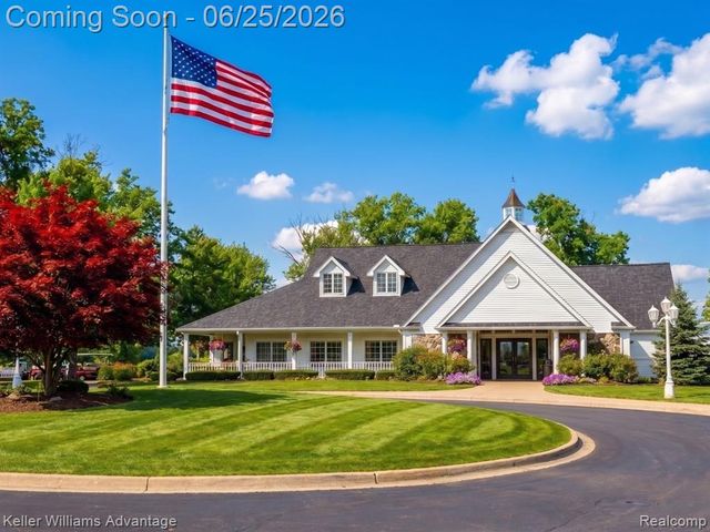 22878 Tree Top Court, South Lyon, MI 48178