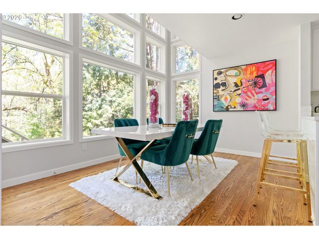 1826 Nw MILLER Rd, Portland, OR 97229